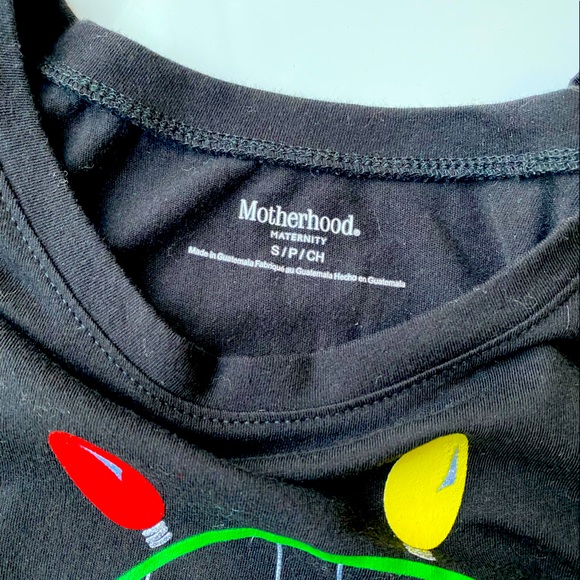 Maternity Christmas Shirt - Picture 3 of 3